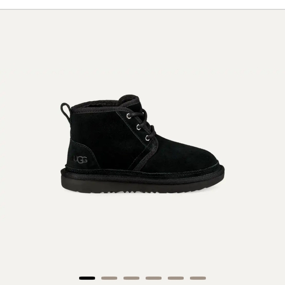 UGG Neumel Unisex Kids Shoe Black Sz. 10 Boot - Picture 1 of 14